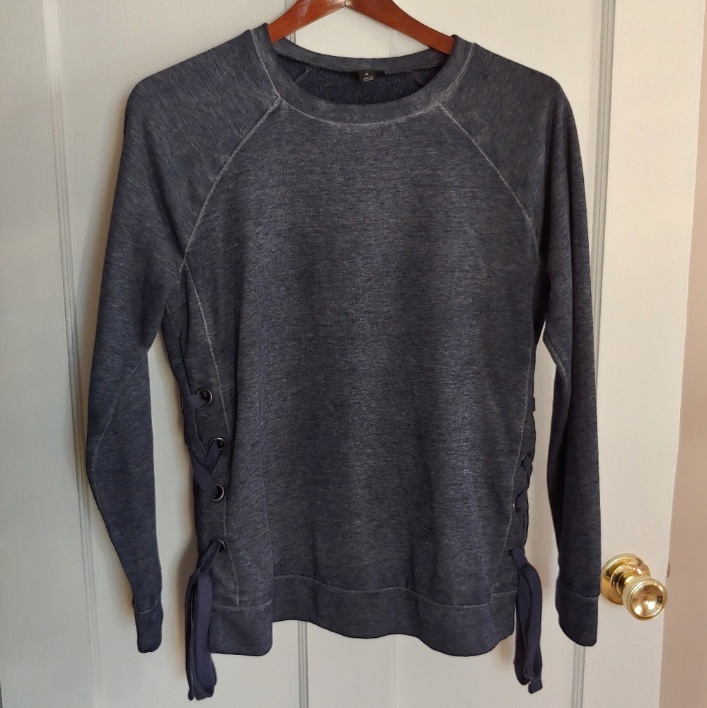 ⚡2 for $15⚡🆕 a.n.a. Sweater